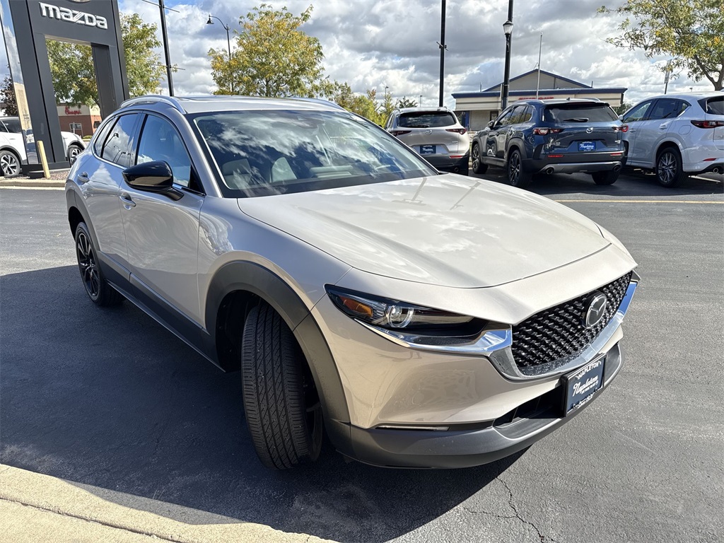 2022 Mazda CX-30 2.5 Turbo Premium photo 4