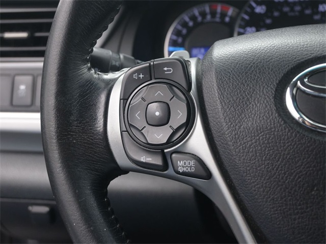 2014 Toyota Camry L photo 24