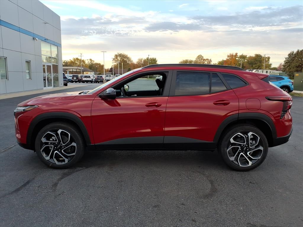 2026 Chevrolet Trax photo 2