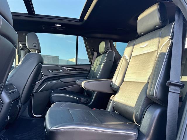 2022 Cadillac Escalade Sport photo 19