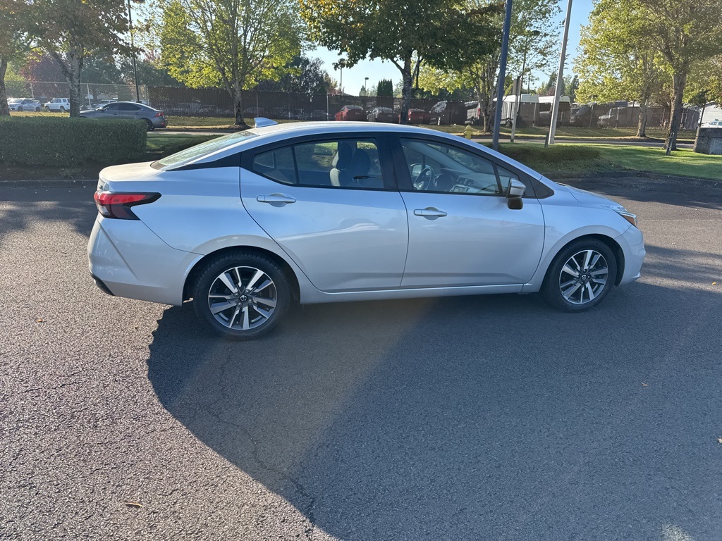 2020 Nissan Versa 1.6 SV photo 7
