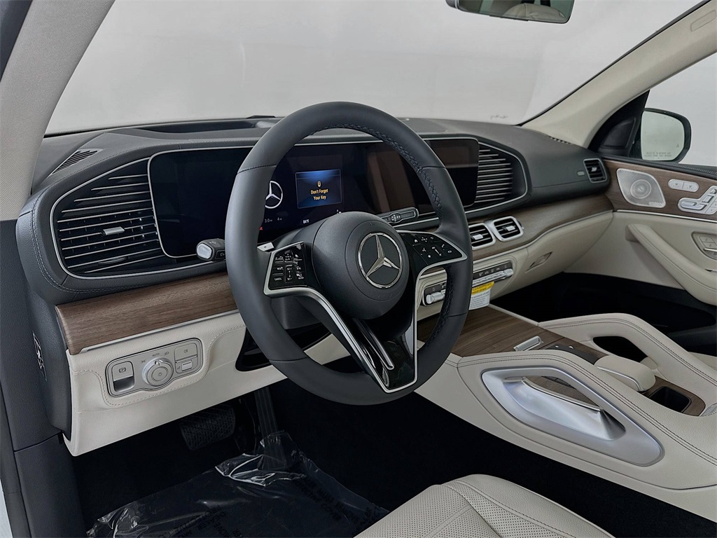 2026 Mercedes Benz GLE 450 4MATIC photo 8
