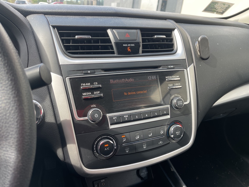 2016 Nissan Altima 2.5 S photo 4