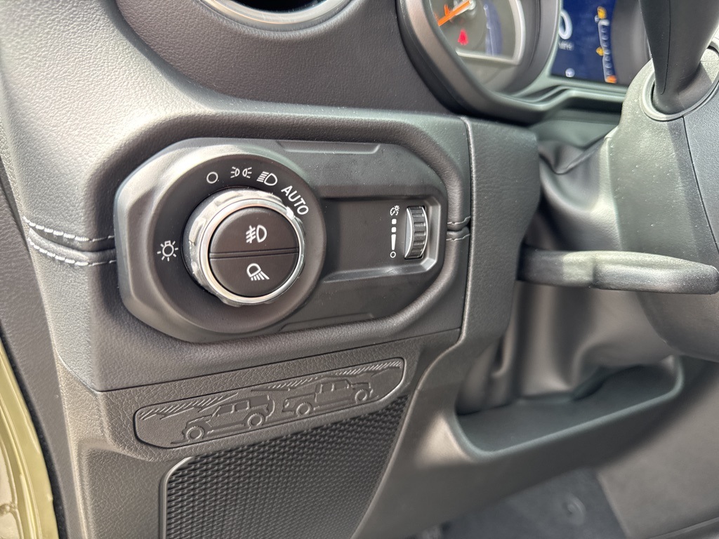 2025 Jeep Gladiator Sport photo 47