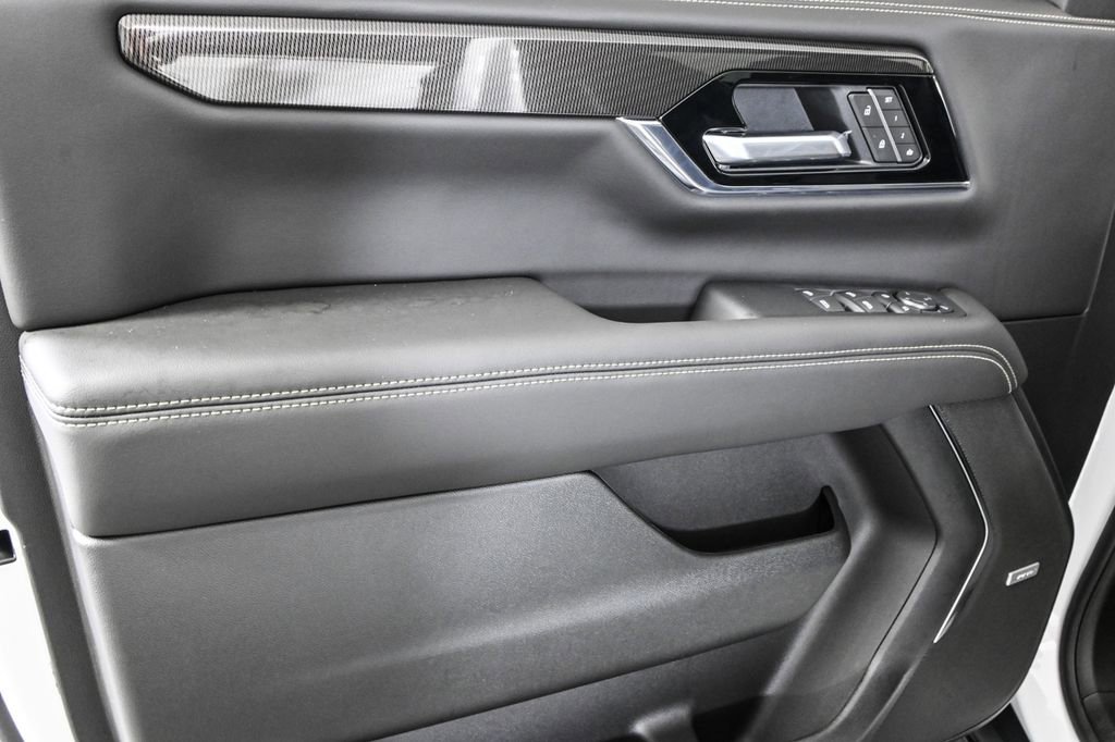 2026 Gmc Yukon XL photo 5