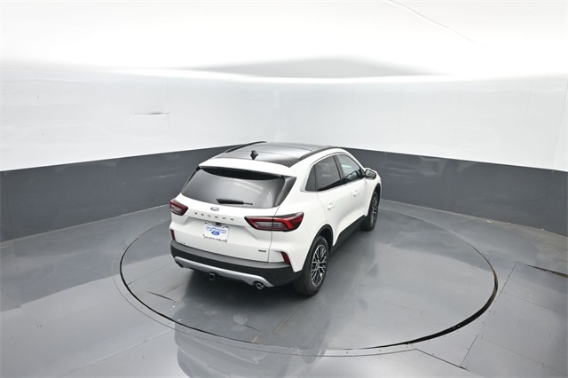 2025 Ford Escape Plug-In Hybrid photo 24