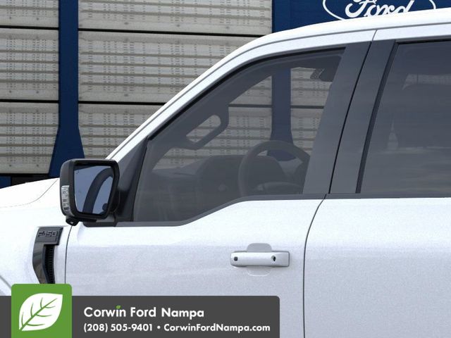 2025 Ford F-150 XLT photo 19