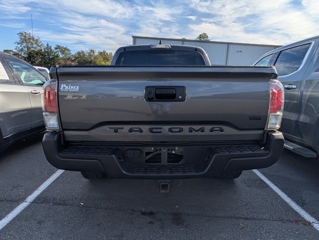 2020 Toyota Tacoma SR5 photo 3