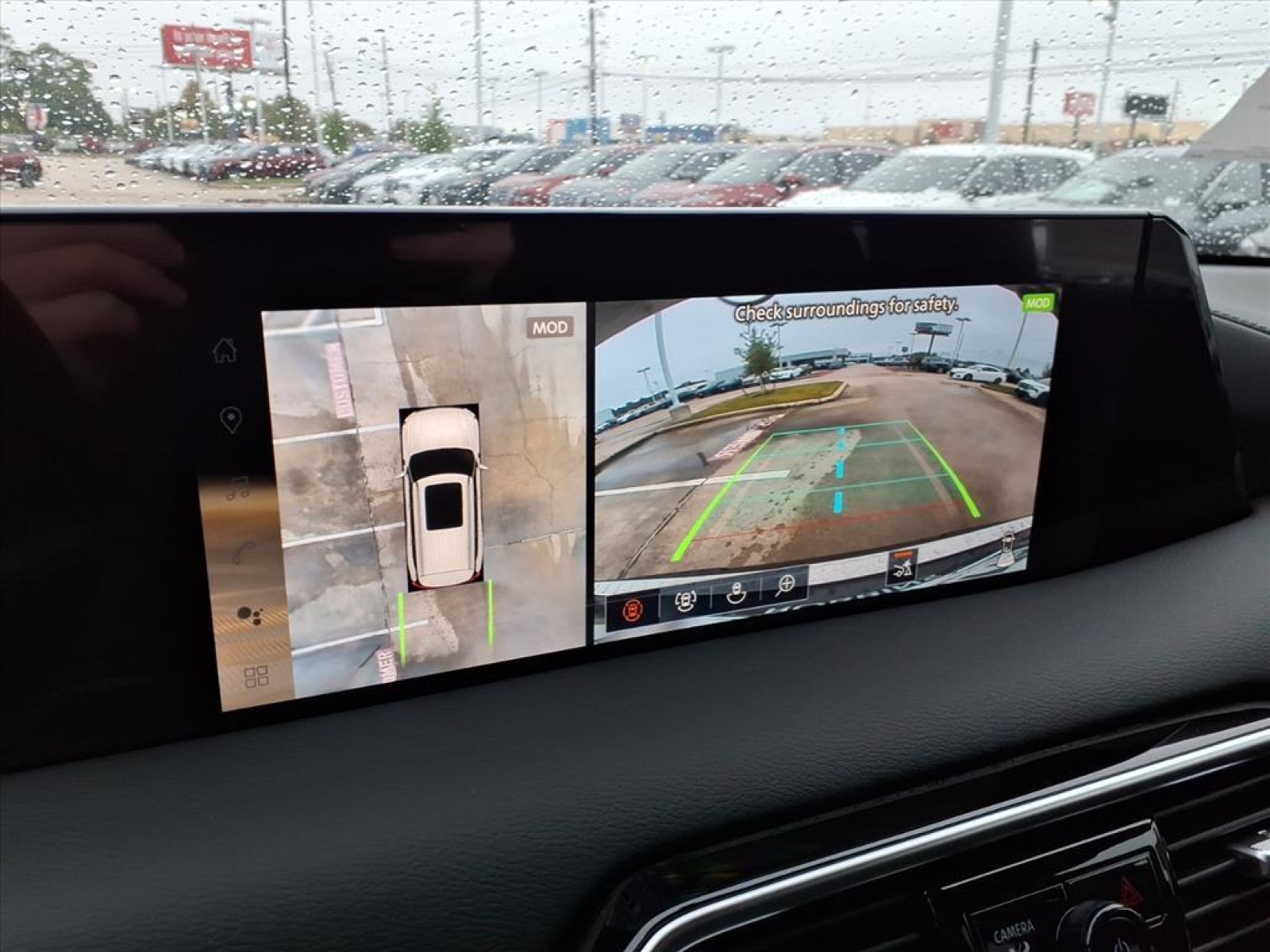 2026 Nissan Armada SL Black at Robbins Nissan