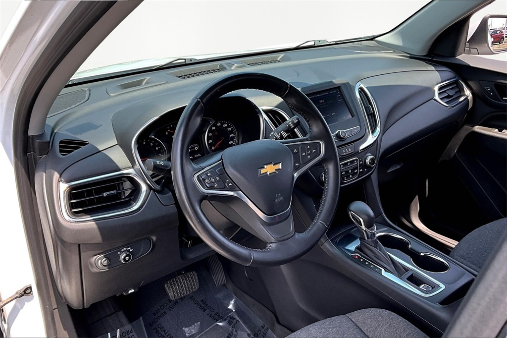 2022 Chevrolet Equinox LT photo 13