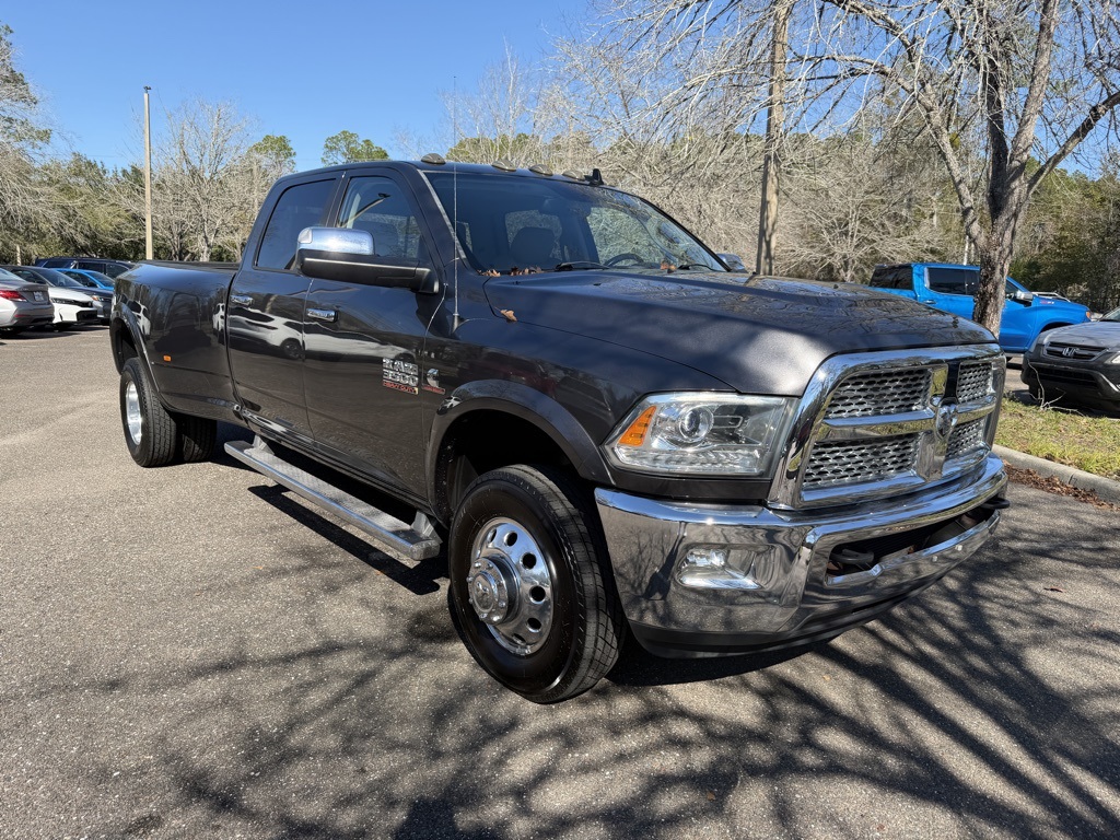 2015 RAM Ram 3500 Pickup Laramie's photo