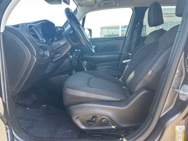 2019 Jeep Renegade Latitude photo 17