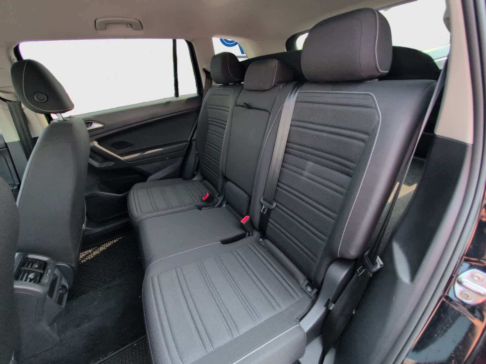 2022 Volkswagen Tiguan S photo 16