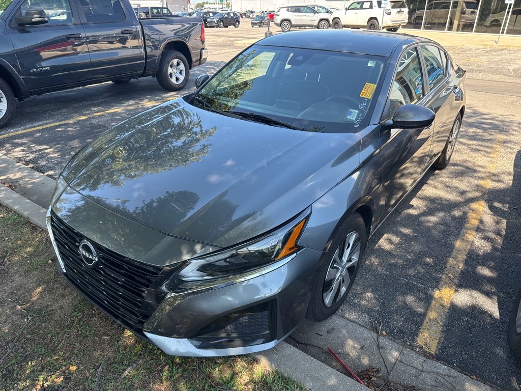 Certified 2023 Nissan Altima S with VIN 1N4BL4BV4PN307786 for sale in Kansas City