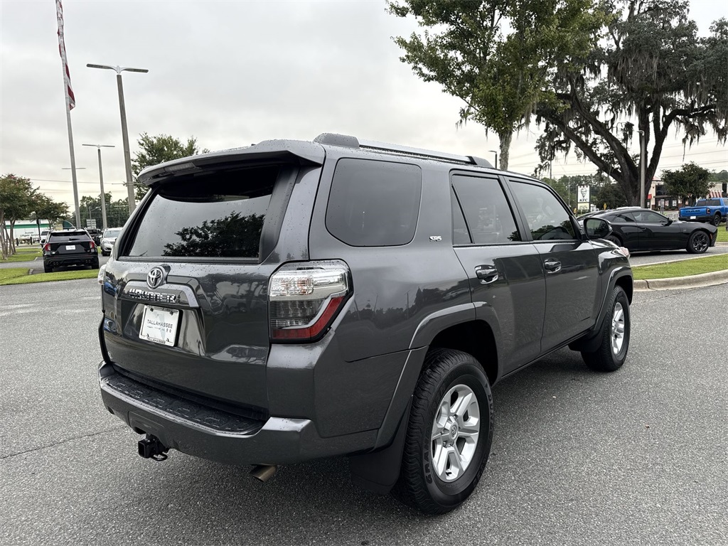 2022 Toyota 4Runner SR5 Premium photo 3
