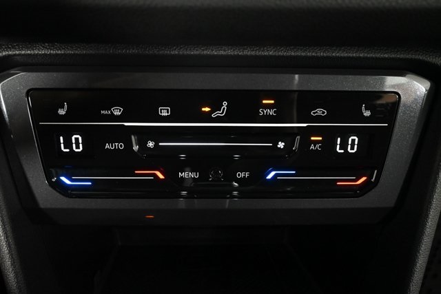 2022 Volkswagen Tiguan SE R-Line Black photo 26