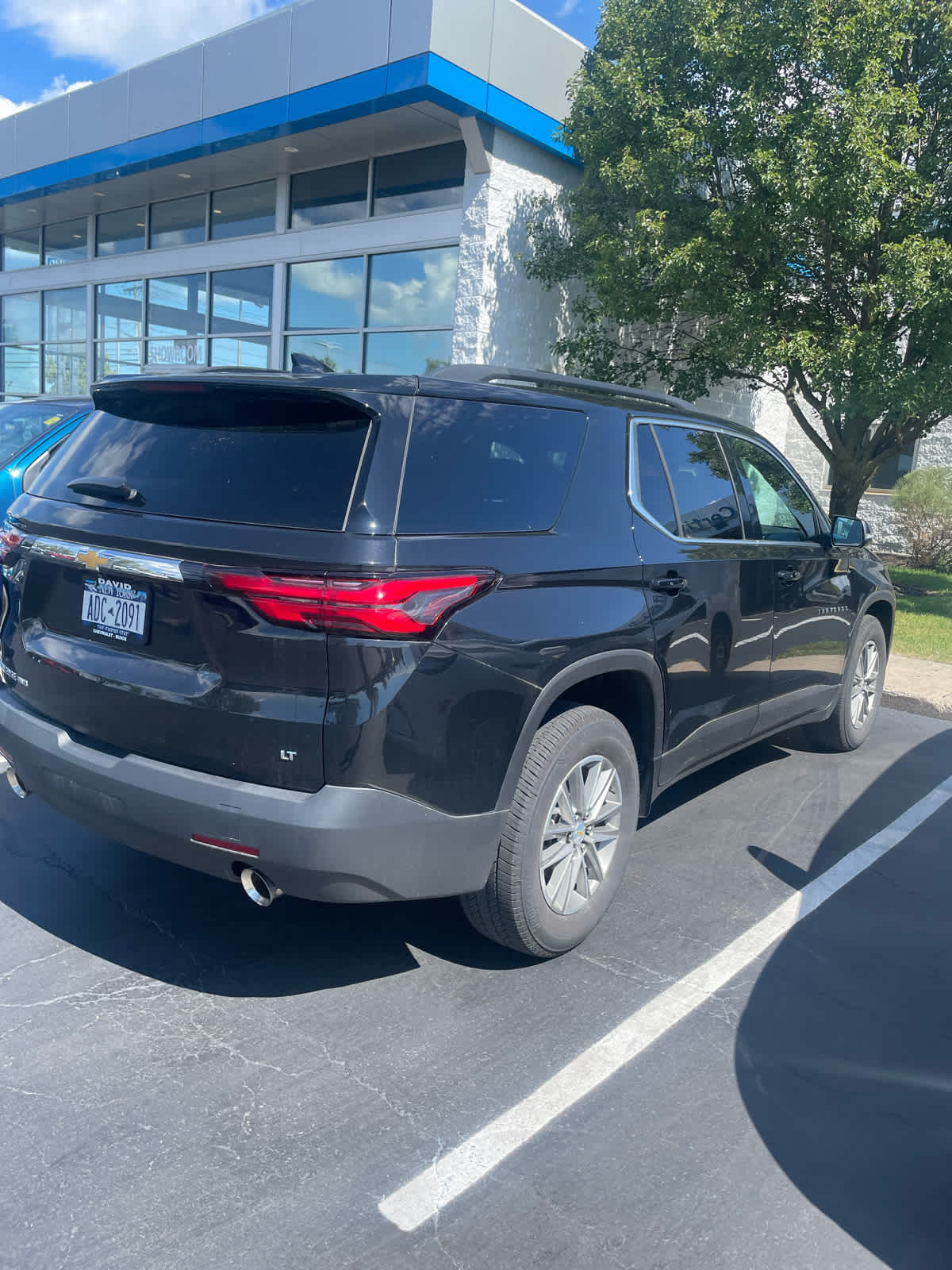 2023 Chevrolet Traverse Cloth photo 3