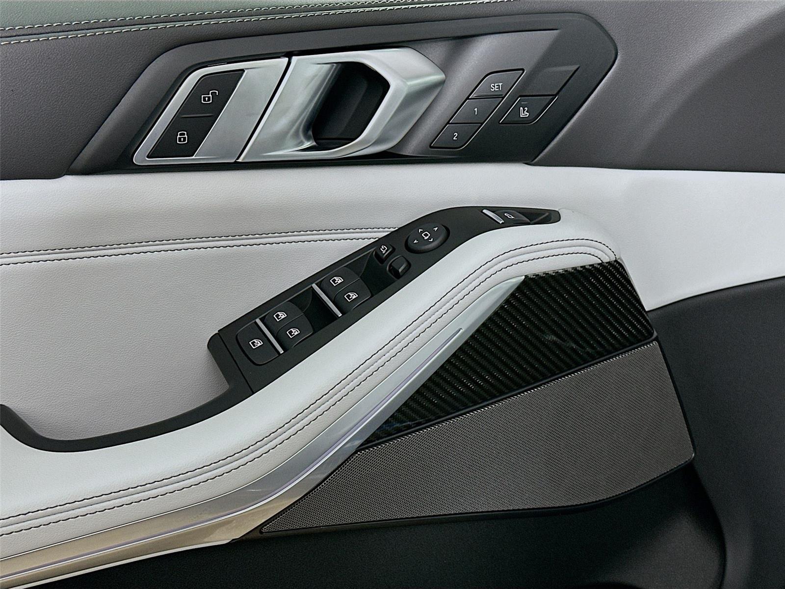 2026 Bmw X5 M60i photo 17