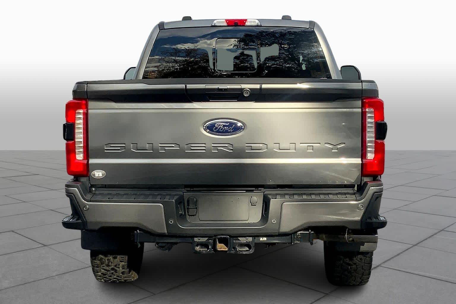 2024 Ford F-250 Lariat photo 4