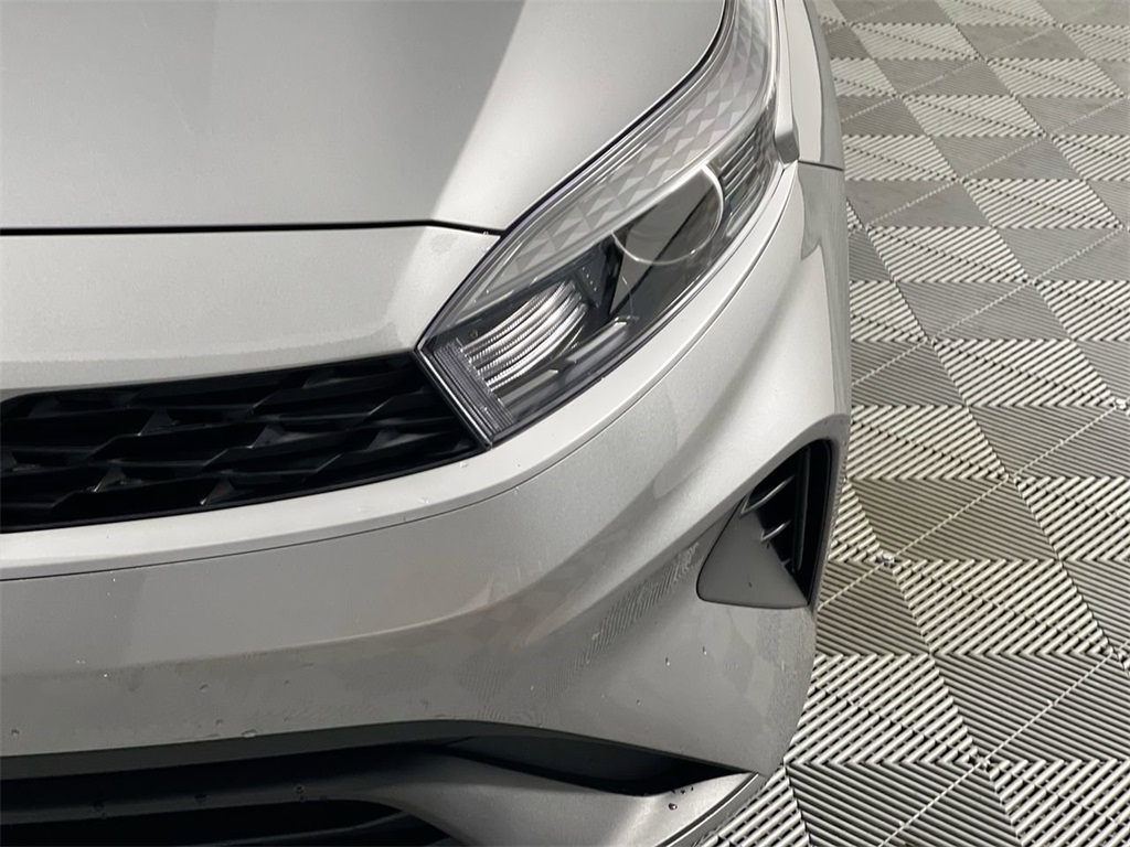 2023 Kia Forte LXS photo 10