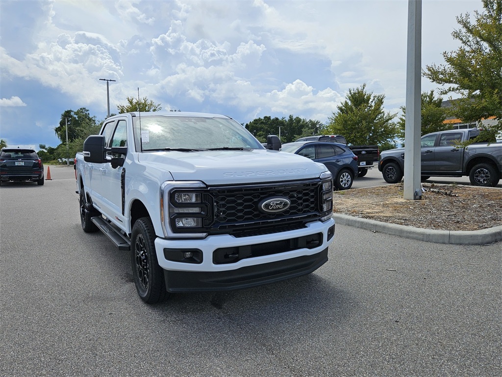 2026 Ford F-250 XLT photo 2