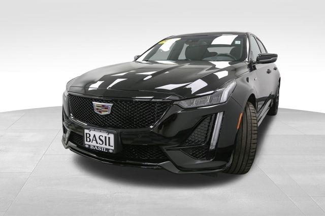 2024 Cadillac CT5 V photo 3