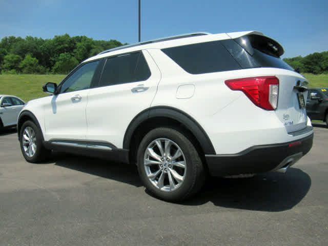 2023 Ford Explorer Limited photo 3