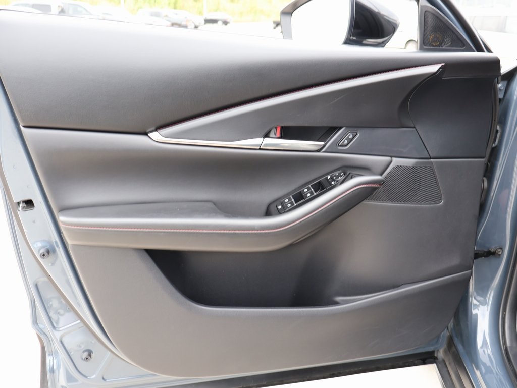 2024 Mazda CX-30 2.5 S Carbon photo 19