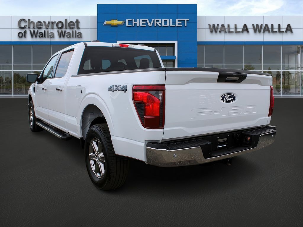 2024 Ford F-150 XLT photo 3