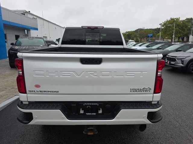 2021 Chevrolet Silverado 3500HD High Country photo 5