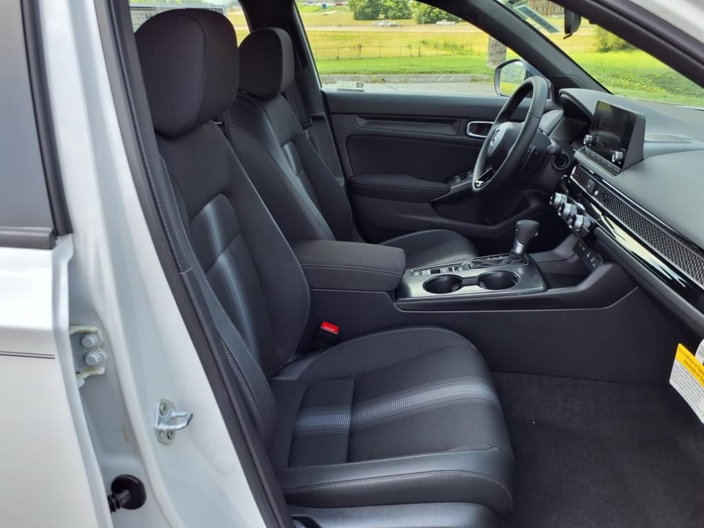 2026 Honda Civic Sport photo 14
