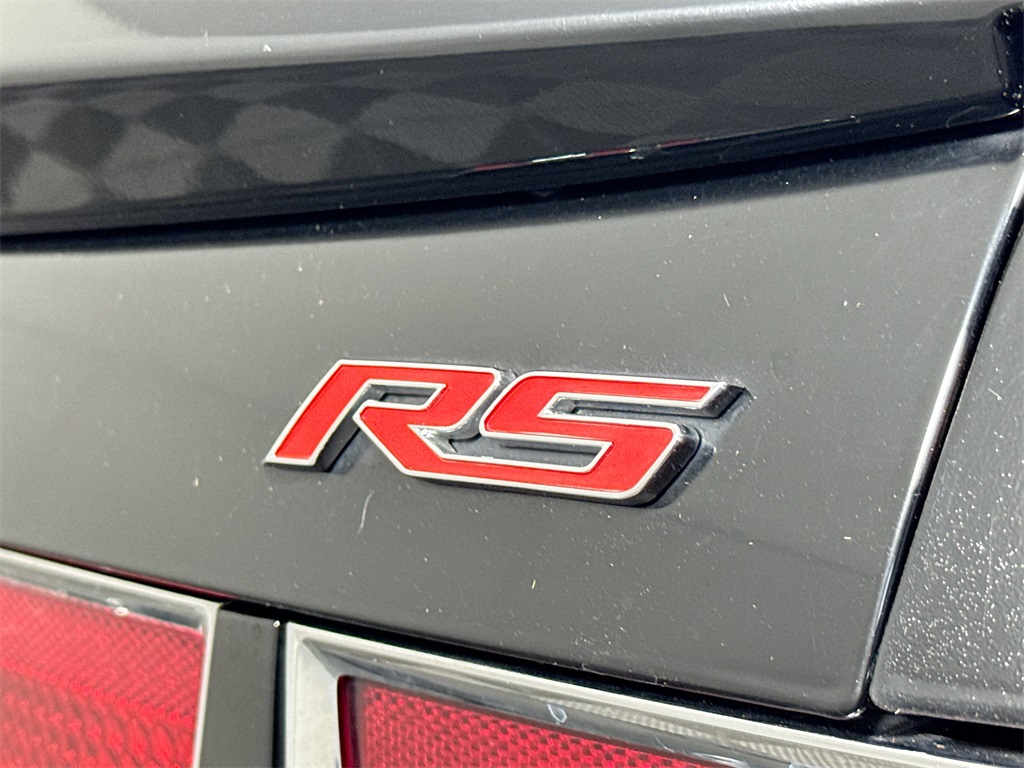 2013 Chevrolet Camaro 2LT photo 17