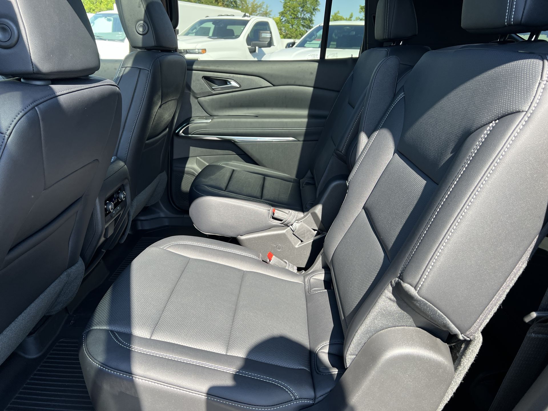 2026 Chevrolet Traverse photo 10