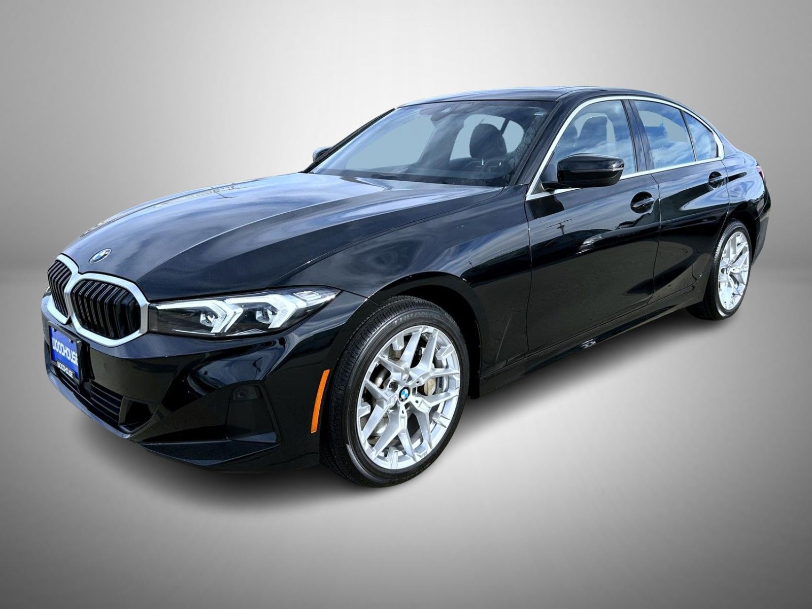 2025 BMW 3 Series 330i's photo