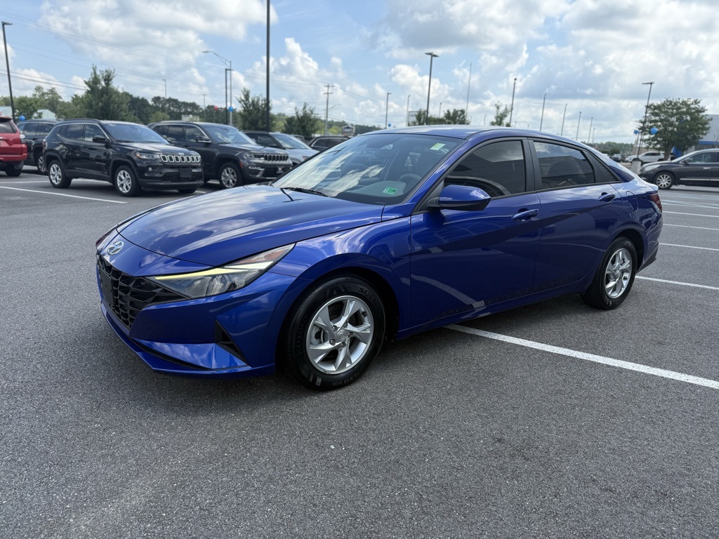 2022 Hyundai Elantra SE photo 7