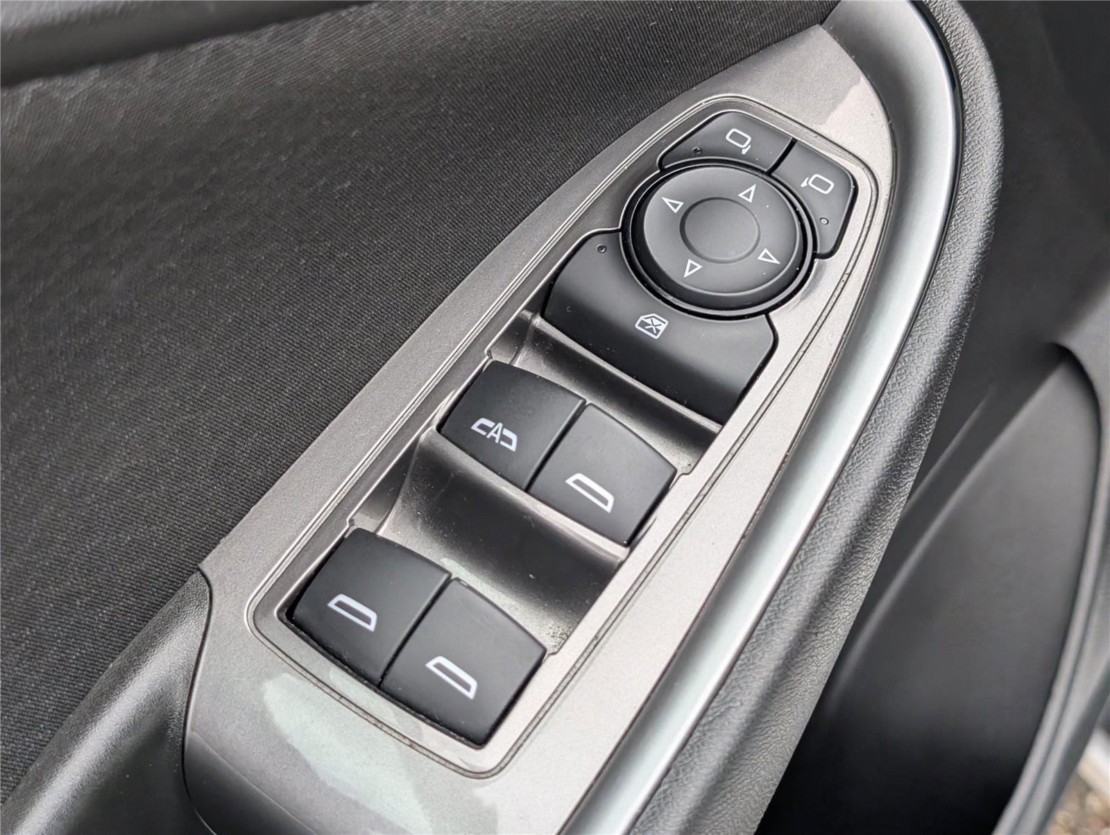 2023 Chevrolet Malibu 1LT photo 12