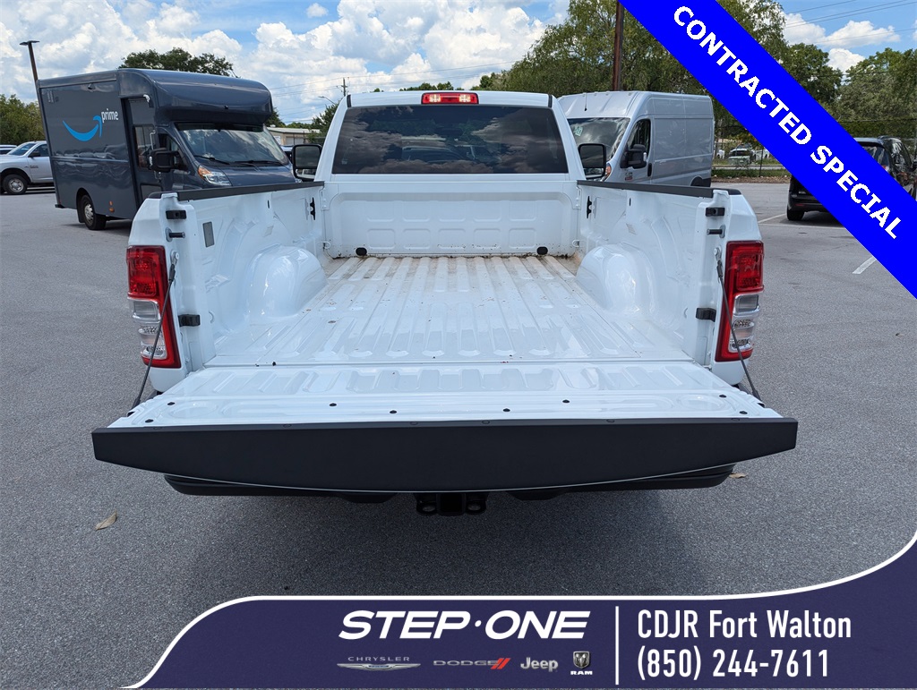 2023 Ram 2500 Tradesman photo 19