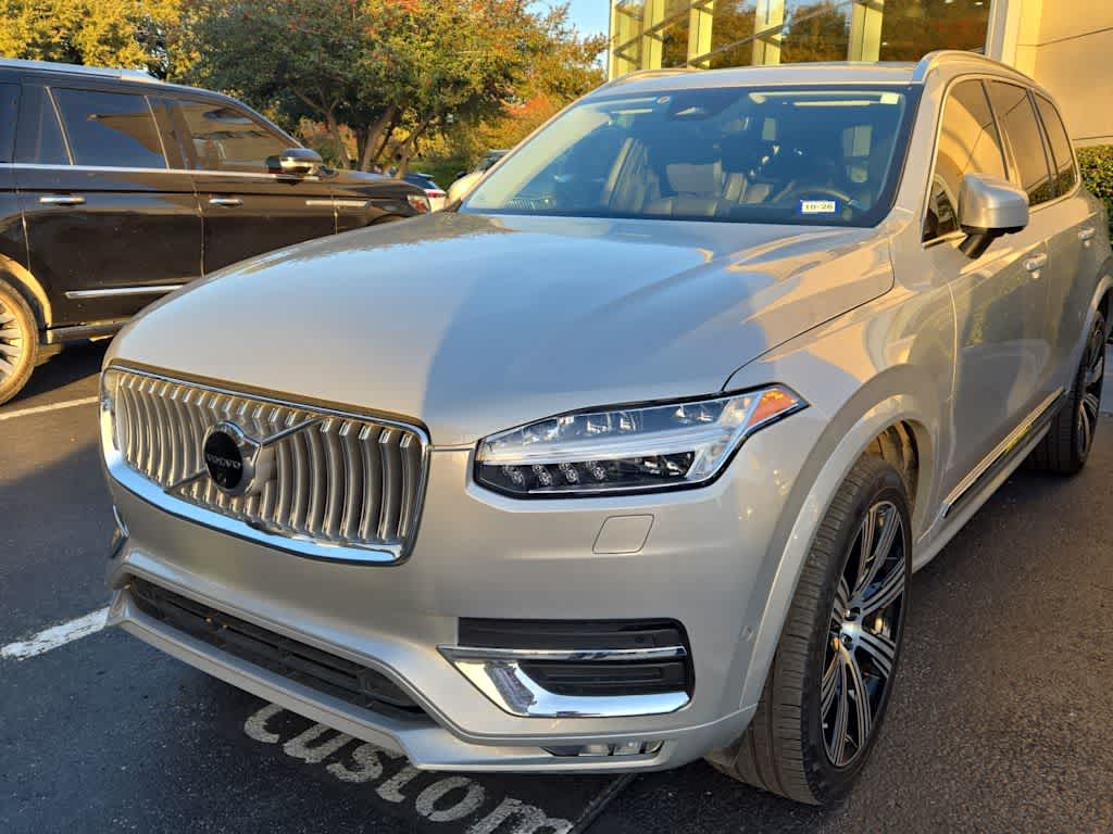 2023 Volvo XC90 Ultimate's photo