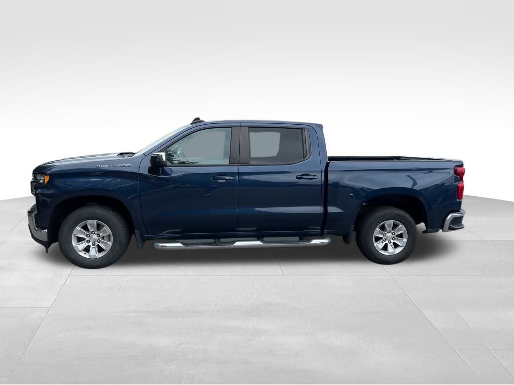 2020 Chevrolet Silverado 1500 LT photo 2