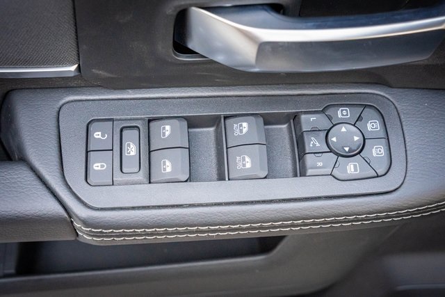 2025 Ram 2500 Big Horn photo 15