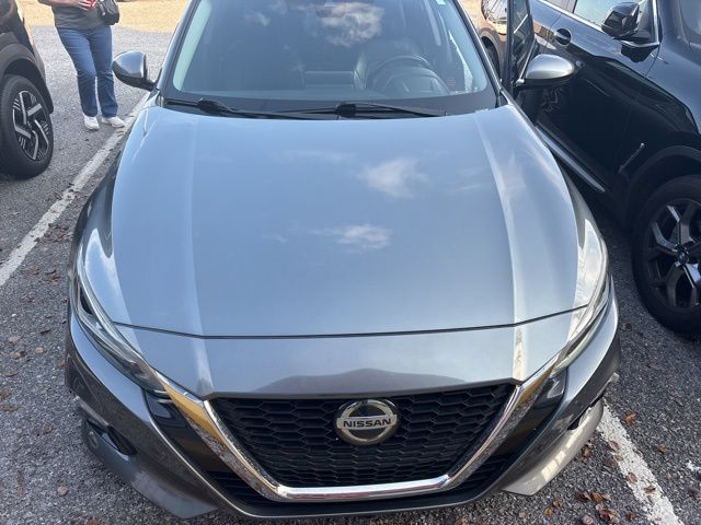 2020 Nissan Altima 2.5 SL photo 2
