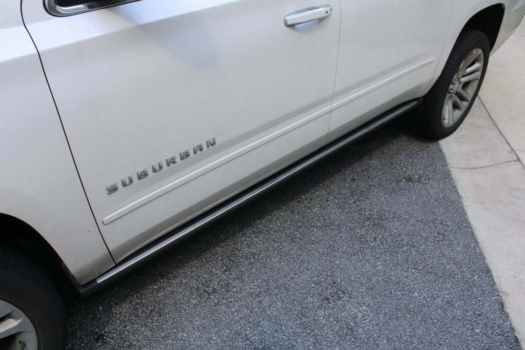 2019 Chevrolet Suburban 1500 Premier photo 15
