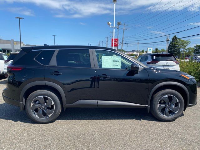 2026 Nissan Rogue SV photo 2