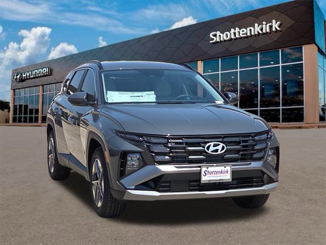 2026 Hyundai Tucson SEL photo 3