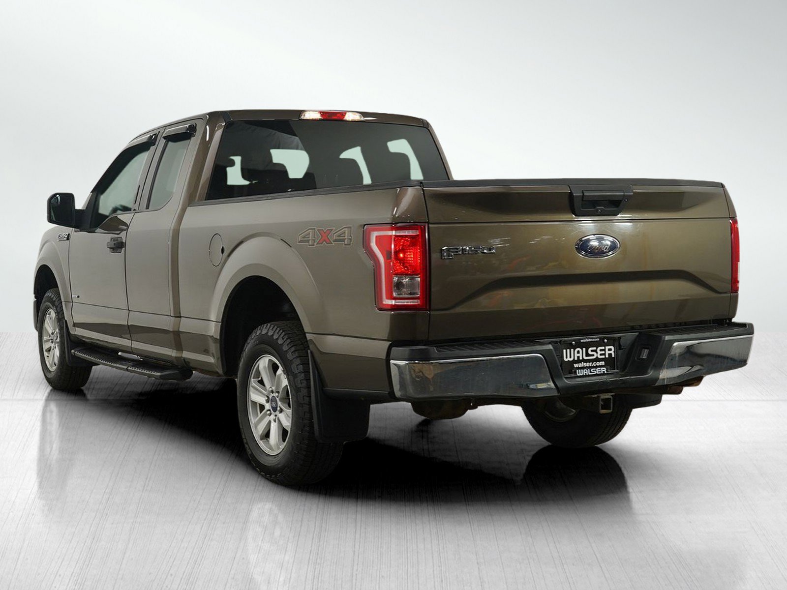 2016 Ford F-150 XLT photo 3