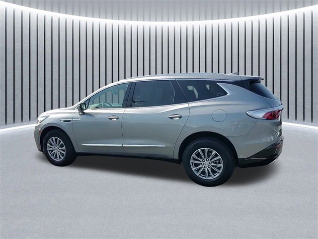 2023 Buick Enclave Essence photo 7