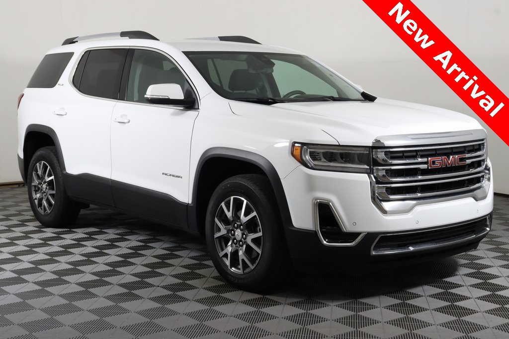 2023 GMC Acadia SLE's photo