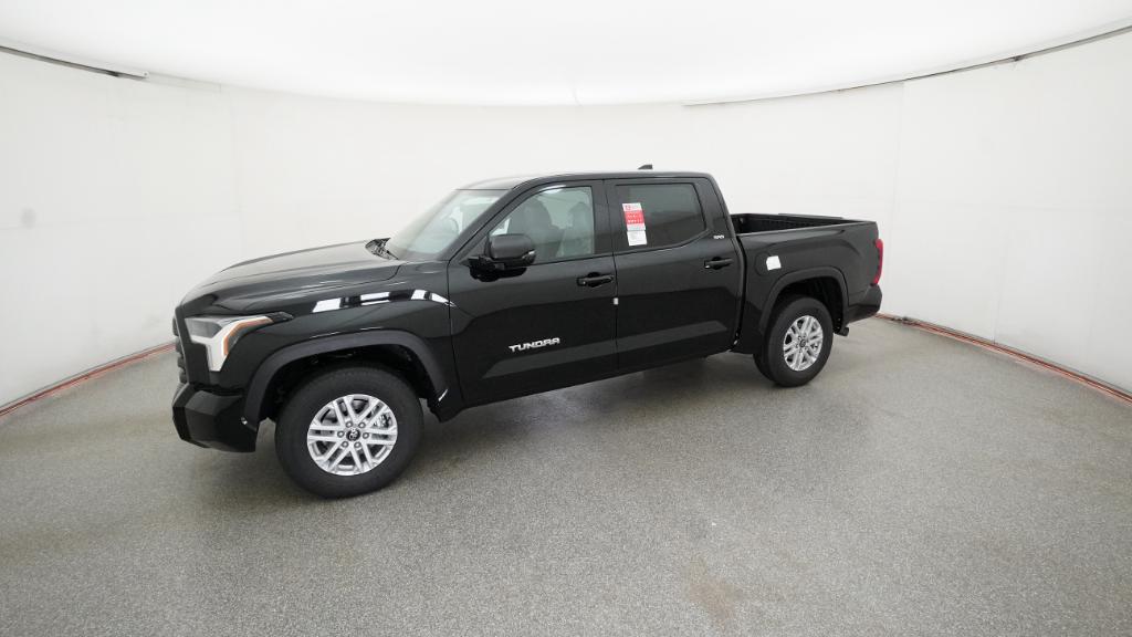 2026 Toyota Tundra SR5 CrewMax photo 7
