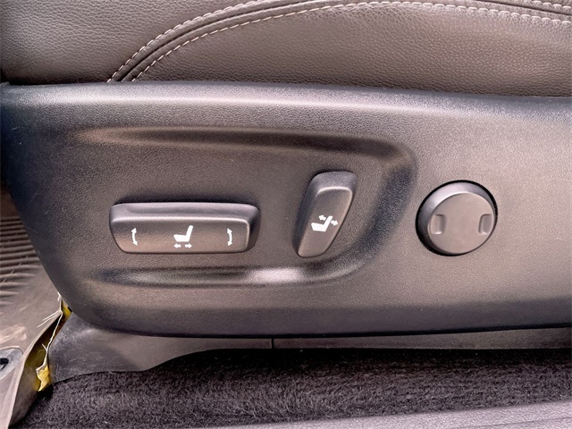 2024 Toyota 4Runner SR5 Premium photo 5