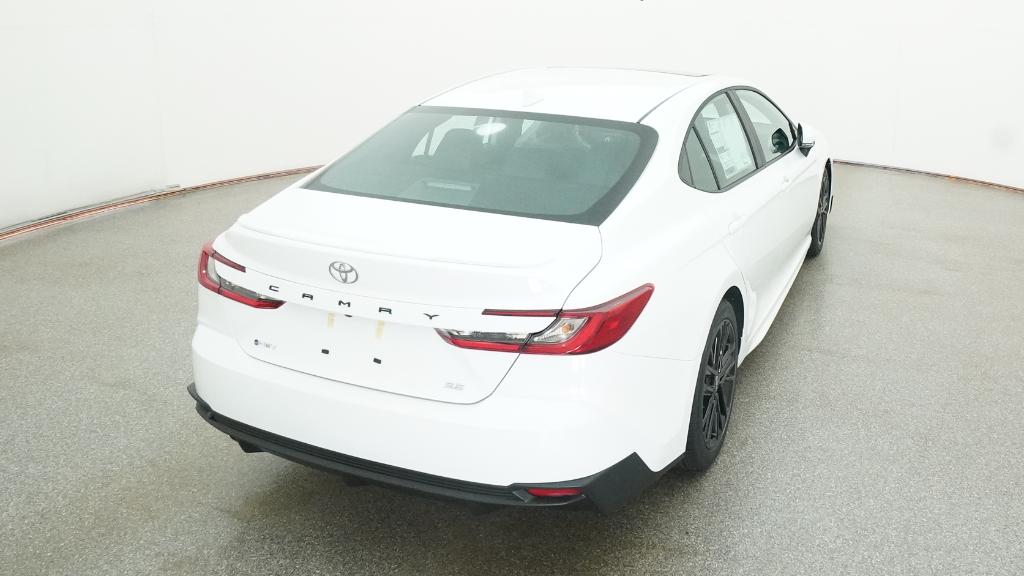 2025 Toyota Camry SE photo 19